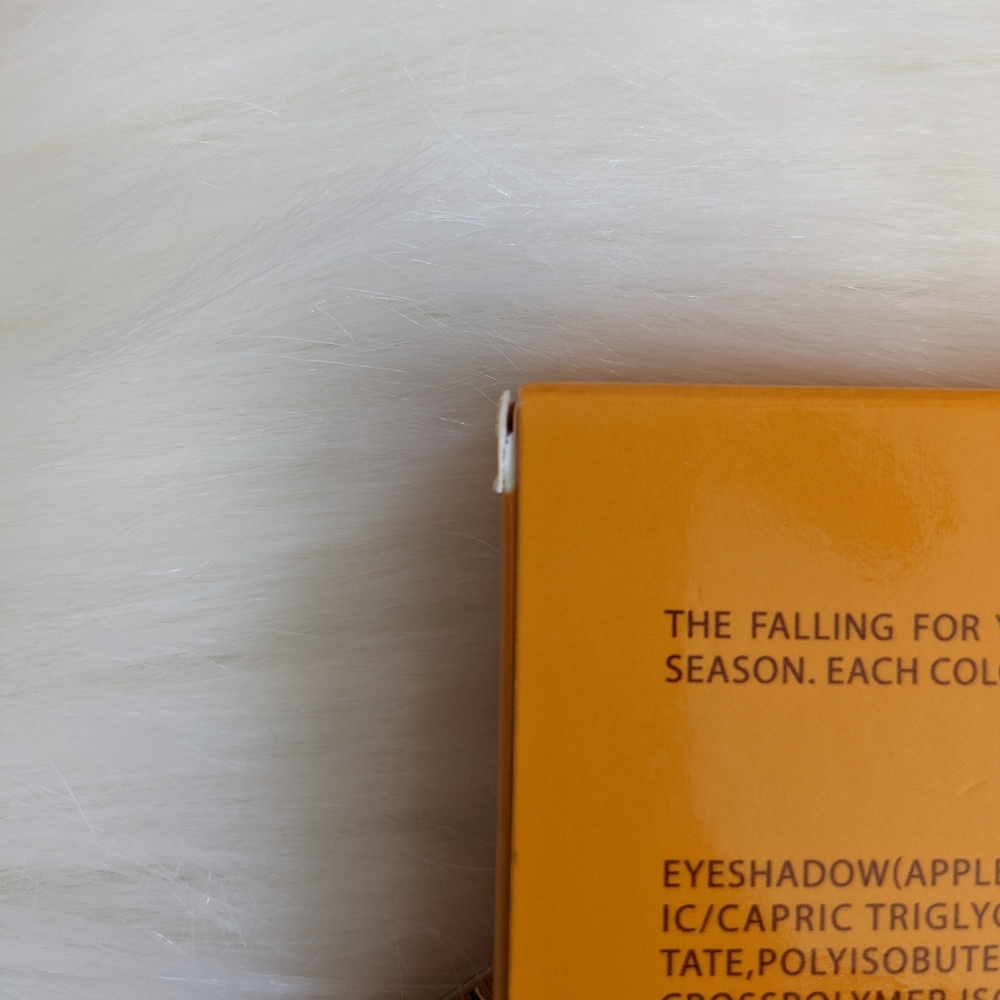 ❗FINAL PRICE❗🍁NEW Ace Beaute "Falling for You" Eyeshadow Palette, 0.63 oz. - Picture 6 of 6
